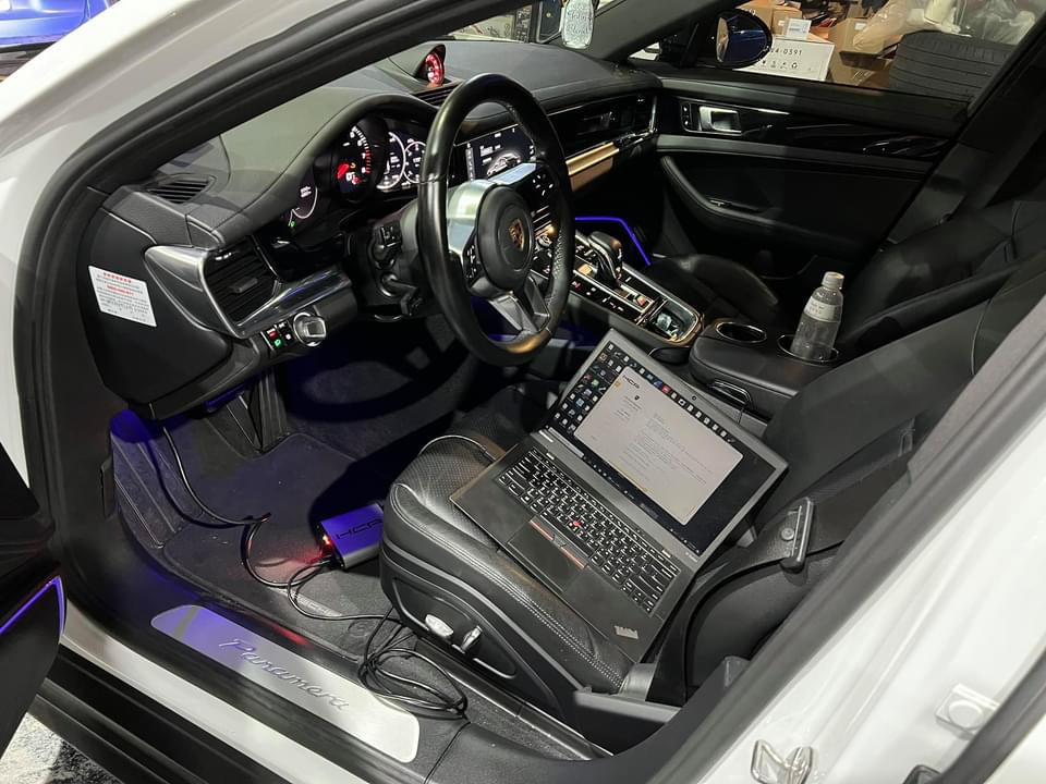 Porsche Panamera Turbo 4.0 T